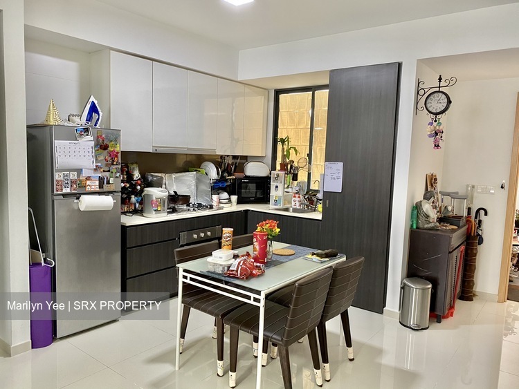 Esparina Residences (D19), Condominium #267419931